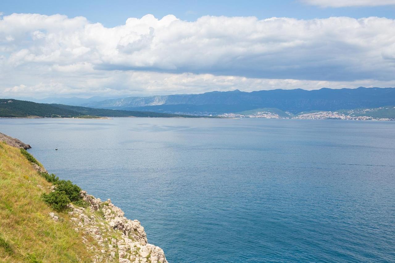 Dume Vrbnik Apartment Exterior photo