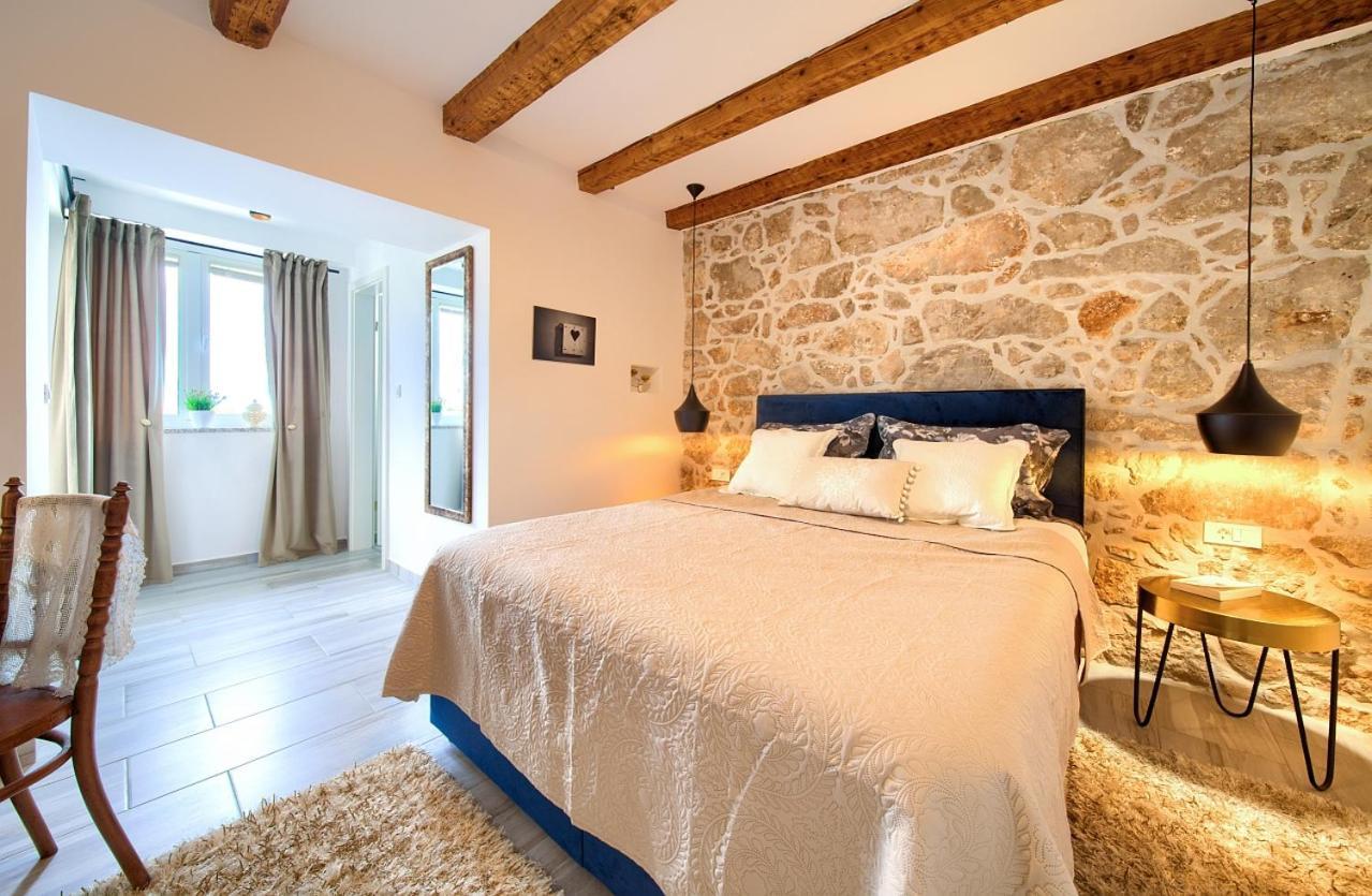 Dume Vrbnik Apartment Exterior photo